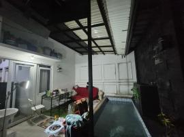 Rezeki family – hotel w mieście Kedunghalang