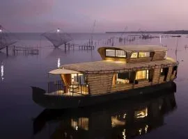 Punjab Adventure Travels Houseboat Alleppey