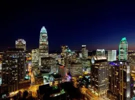 New Quiet Studio Near Atrium Health with 24-7 Gym