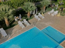 La Terra Nostra, hotel din Corint