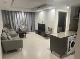 Pinnacle Row Chic 1BR Apartment