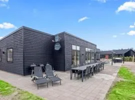 14 person holiday home in Glesborg