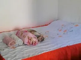 Pequena e Charmosa
