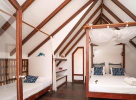 Eco Hotel Islabela Deluxe, хотел в Isla Larga