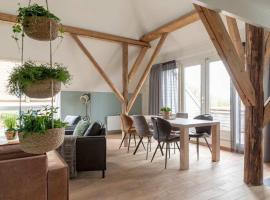 Apartment in Hollum with swimming pool โรงแรมในฮอลลุม