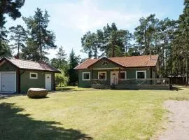 8 person holiday home in Mönsterås
