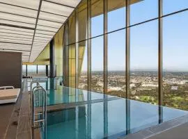 Matilda's Skyview - Luxe 2BR, 2BA Near Crown