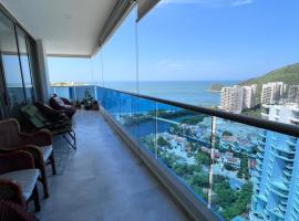 Super Lujoso - Con Cook - Vista al mar - Ideal para familias - BeachFront Property - Santa Marta Colombia、サンタ・マルタのホテル