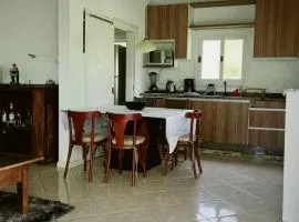 Seu refúgio entre o sítio e o mar