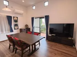 Atami Ocean View Sakura 熱海オーシャンビューサクラ