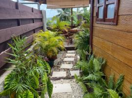 Manuia House, hotel di Ataiti