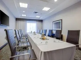 Holiday Inn Express & Suites Ottawa East-Orleans by IHG