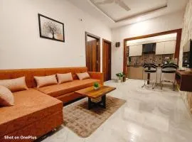 UrbanBliss Harmony Cozy Luxury 1BHK Premium stay couple friendly