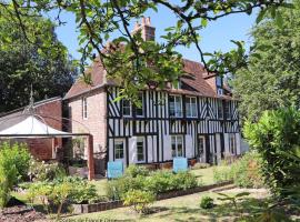 Maison charmante à Vimoutiers - 6 pers. - FR-1-497-263, hotel en Vimoutiers