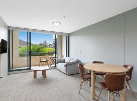 Private Apartment Sur Mer 411 By the Sea Cronulla, hotel u gradu Cronulla