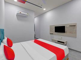 Hotel O Lotus, hotell i Surat