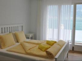 Gersau Hotel F&auml;hri, beach hotel sa Gersau