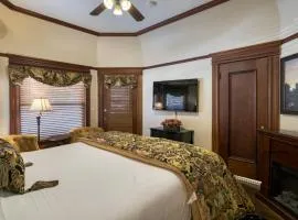 The Charles Napa, an Artfully Designed Inclusive Inn