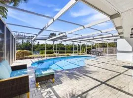 4BR Getaway Near Beach & Village Sleeps 8