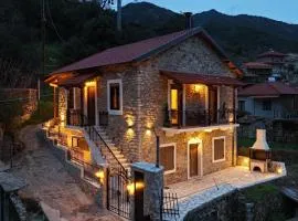 Chalet 1932 Boutique Mountain Chalet με Ιδιωτικό Hot Tub & Τζάκι