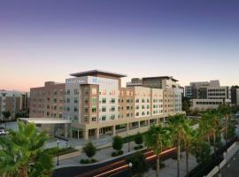 Hyatt House LA - University Medical Center, отель в Лос-Анджелесе