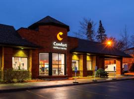 Comfort Hotel & Suites, hotell i Peterborough