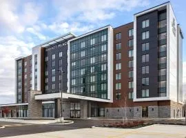 Hyatt Place Toronto Airport