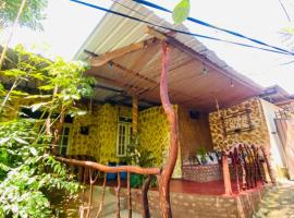 Tunnel Gap Homestay, hotell Ellas