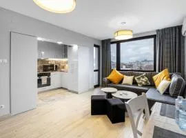 Plovdiv City Center 2BR w/ Free Parking & Terrace