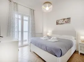 LARI - appartamento moderno in centro