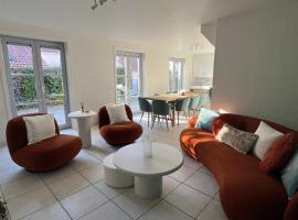 Seaward Cottage met Jacuzzi, viešbutis mieste De Hanas