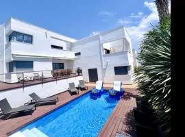 R64 Deluxe Villa Déjà Vu