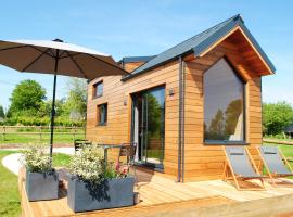 Tiny House - La P'tite Georgette, Hotel in Canouville