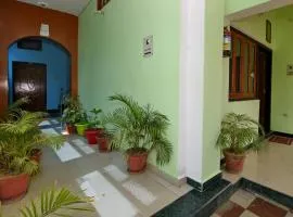 Hotel O Chaitanya Inn