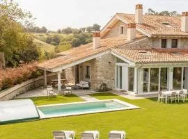 Wishome - Cuadra rehabilitada con piscina climatizada privada y jardín