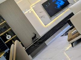 Naboya House Serviced Apartments, hotel em Benin City