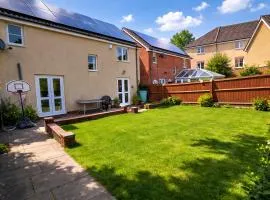 RARE FIND 3BR Detached with Garage Bike Park Wales & Brecon Beacons