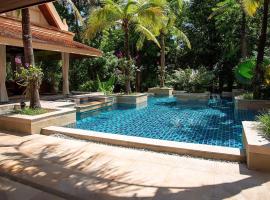 Baan Na Villa, hotel in Satuk