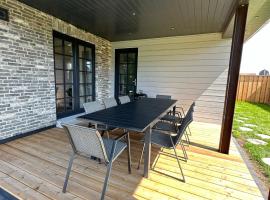 Wikingerhuus, hotel i Tønning