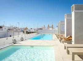 C&aacute;diz में Goodnight C&aacute;diz Apartments, स्विमिंग पूल वाला होटल