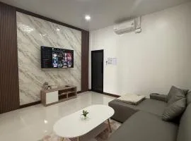 O Pha Suk House