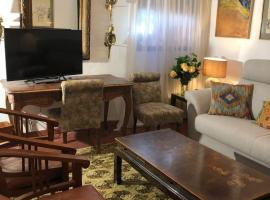 Las Casitas de Layos, hótel í Layos