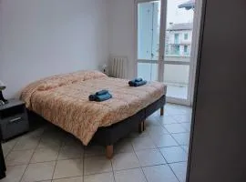 Ravenna posizione centrale con posto auto e giardino