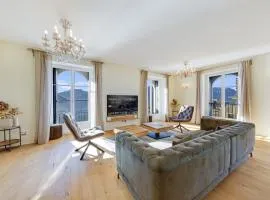 Modern 3-Bedroom Lakeview Apartment in Montreux
