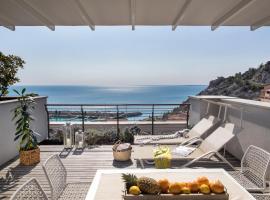 Portopiccolo Apartments Deluxe, готель у місті Сістьяна