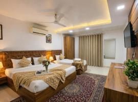 E-Ballemount Palace Hotel Near Delhi Airport Free Airport -Pick up & Drop, Hotel in Neu-Delhi