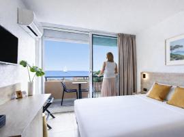 Hotel Centre Plage, ξενοδοχείο σε Argelès-sur-Mer