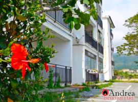 Casa COMER GRISOLIA, хотел в Чирела