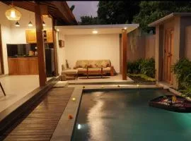 New Private Villa with Nature Atmosphere 2 by Pondok Dino