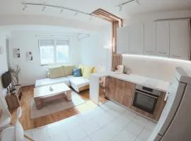 Oleander Apartment